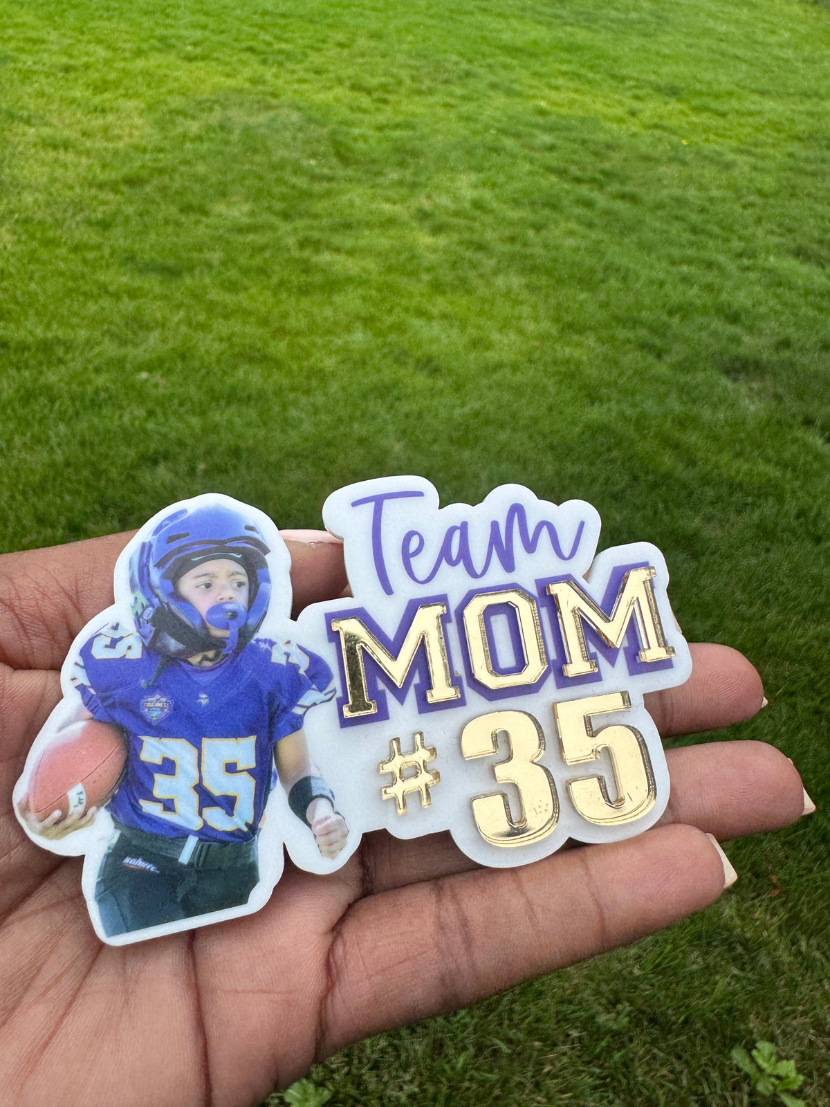 Sports Pin with Picture (Magnetic)